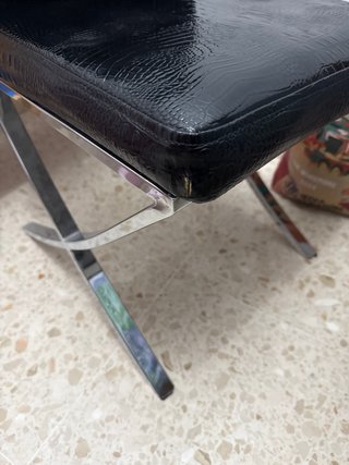 Juego de 4 sillas de comedor.