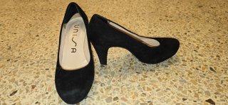 Zapatos de tacón UNISA negros