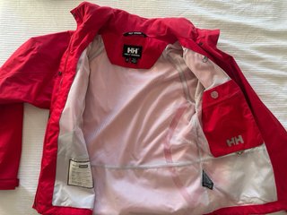 Chaqueta Helly Hansen impermeable roja. Como nueva