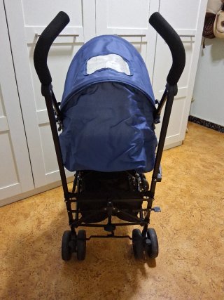 Silla de paseo azul poco uso
