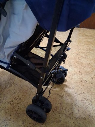 Silla de paseo azul poco uso