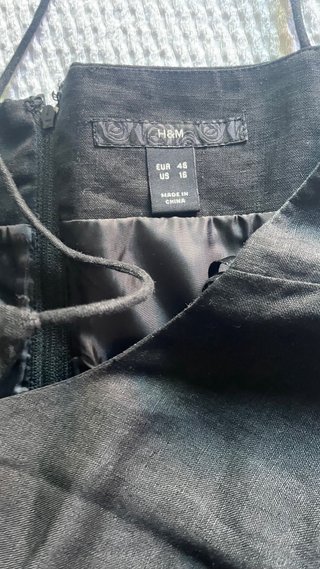 Vestido lino negro tirantes fino. Nuevo H&M