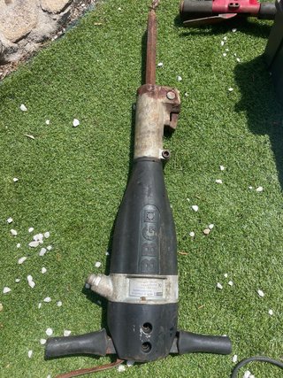 Martillo picador neumático BBG