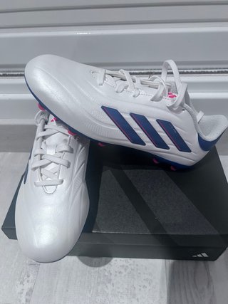Zapatillas Adidas Fútbol Blancas y Azules