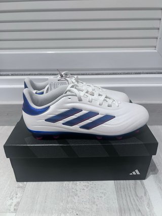 Zapatillas Adidas Fútbol Blancas y Azules