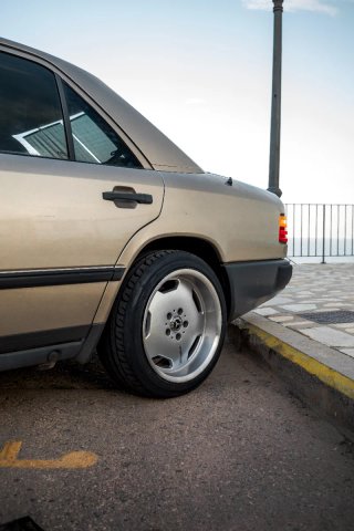 Mercedes-Benz Clase E 1993