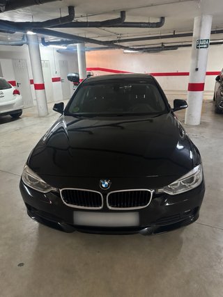 BMW Serie 3 318d 2014