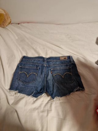 Levi's Shorts Talla 27