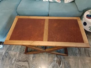Mesa de centro de teca y cuero