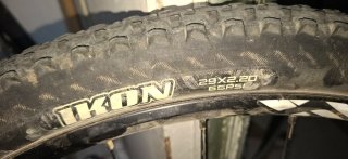 Rueda trasera Ghost 29 Maxxis IKON