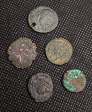 Lotto di 5 monete romane originali del III-IV d.C.