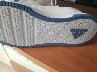 Tenis Adidas Blancos y Azules