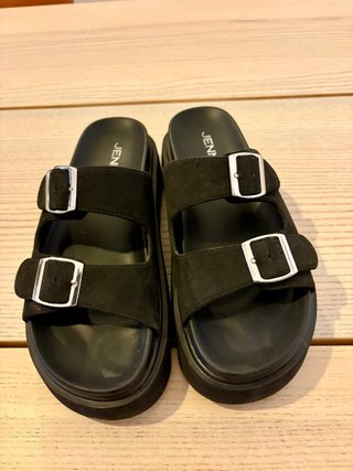 Sandalias negras plataforma hebillas
