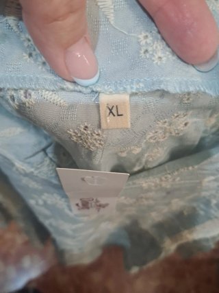 Blusa turquesa bordada volantes XL