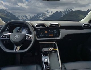 MG ZS Hybrid+ Luxury