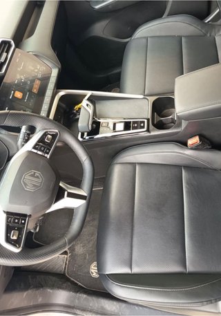 MG ZS Hybrid+ Luxury
