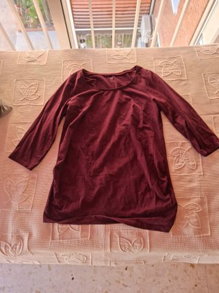 Ropa premamá: vestido, pantalones y camisetas