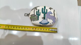 Cartera y monedero con estampado