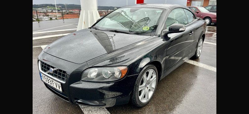 Volvo C70 2008 - foto 1