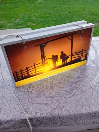 Cartel luminoso Marlboro. Impecable.