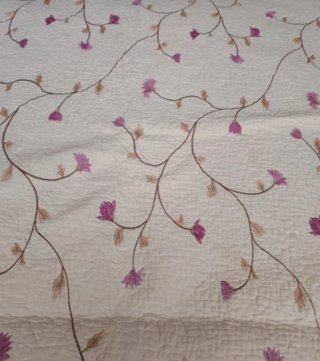 Colcha cama matrimonio beige con 2 cojines 150 cm