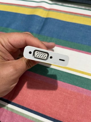 Adaptador Lightning a VGA Original Apple