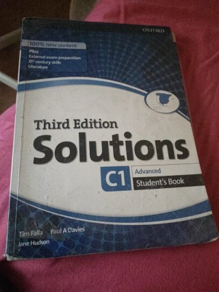 Solutions 3rd Edition Advanced. Student's Book