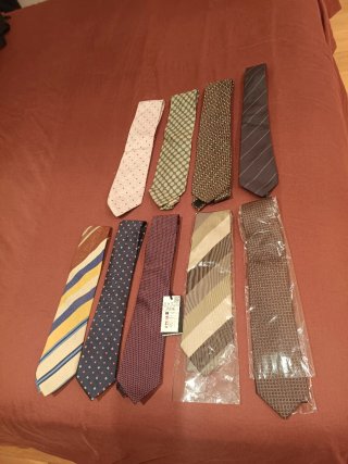 Corbata Cortefiel nueva con etiqueta