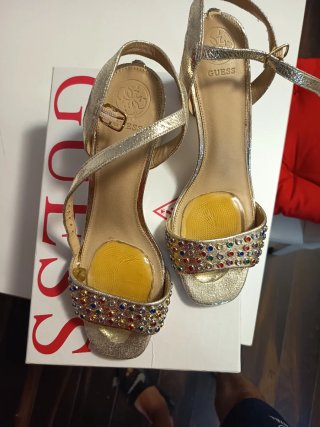 Sandalias Guess Doradas Talla 41