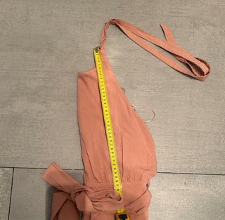 Mono rosa cuello halter