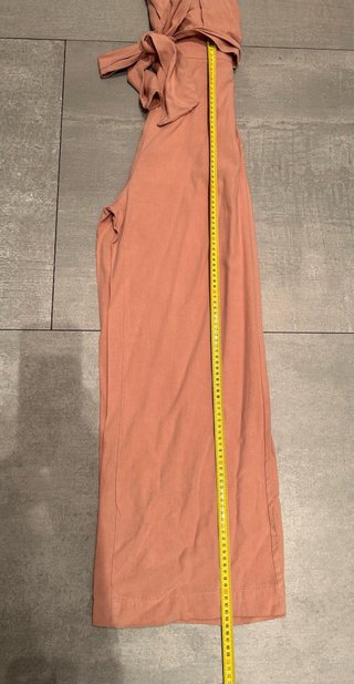 Mono rosa cuello halter