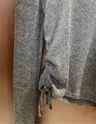 Jersey Pull&Bear gris fruncido
