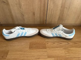 Adidas Samba Blancas y Azules