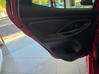Toyota Yaris 1.5 120H Style Plus