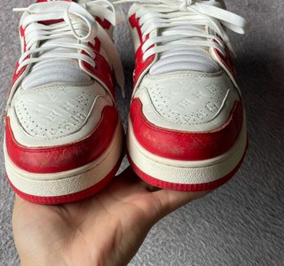 Zapatillas Louis Vuitton Trainer Rojas y Blancas