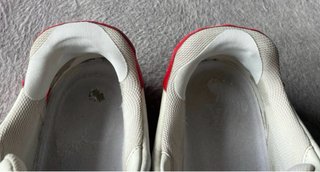 Zapatillas Louis Vuitton Trainer Rojas y Blancas