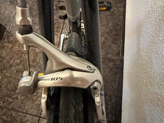 Bicicleta Carretera BULLS Shimano 105