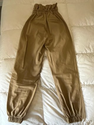 Pantalones estilo jogger beige