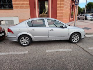 Opel Astra 2009