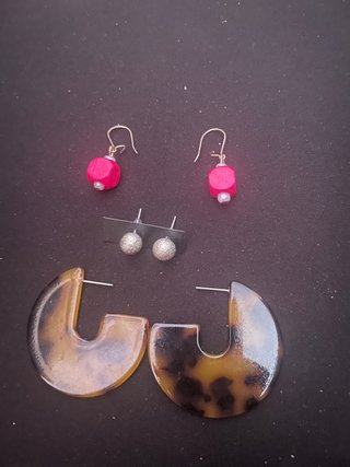 Lote 3 pares pendientes variados