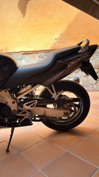 Honda CBR 600 F4i Negra