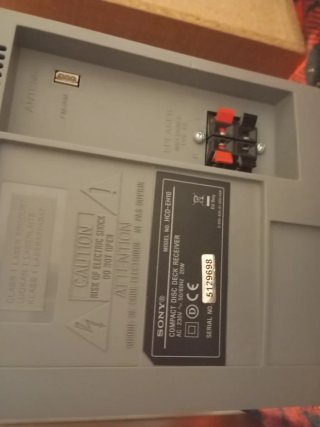 Minicadena Sony CMT-EH10 CD/Cassette