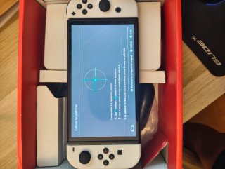 Nintendo Switch OLED (con caja)