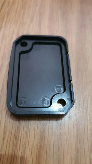 Tapa Depósito Freno CNC Aluminio SVARTPI