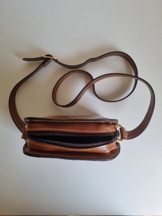 Bolso bandolera cuero artesanal De Mingo