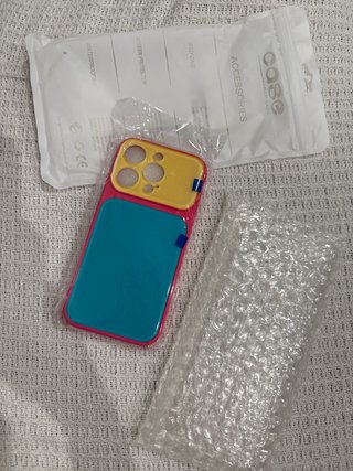 Funda iPhone 16 Pro Colores Veraniegos