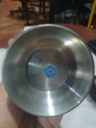 2 Calici in peltro con monete tedesche