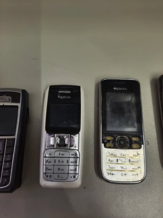 Lote di Telefoni Mobili Antichi Nokia, Alcatel, Movistar