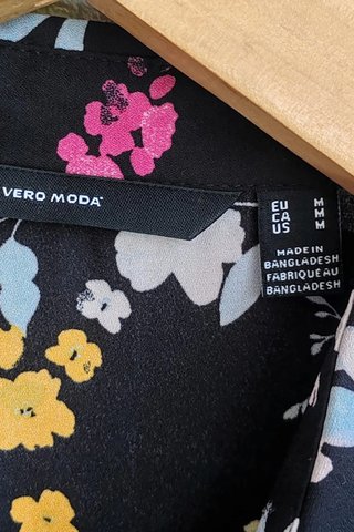 Vestido camisero flores Vero Moda M / Robe chemise