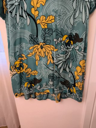 Vestido THE FIRST floral verde y amarillo